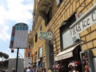 Hotel Fiori Rome